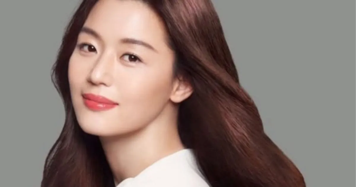 Potret Putra Konglomerat Jun Ji Hyun yang Tampan Tersebar. Wajahnya Jadi Perhatian!
