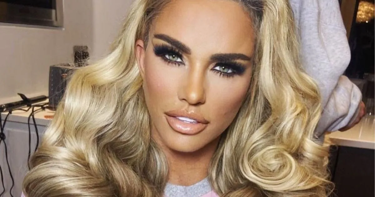 Kembali Operasi Plastik, Ini Penampilan Terbaru Katie Price. Makin Cantik?