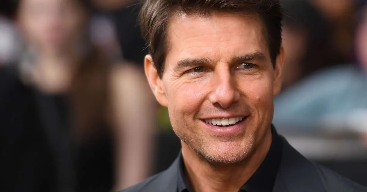 Syuting Mission: Impossible 8. Tom Cruise Pilih Kemudikan Helikopter Sendiri