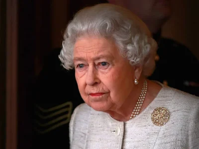 ratu-elizabeth-dikudeta