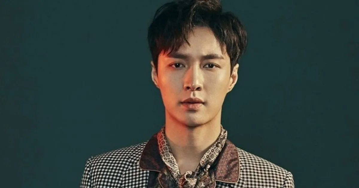Lay Hengkang dari Agensi, Bagaimana Nasib EXO?