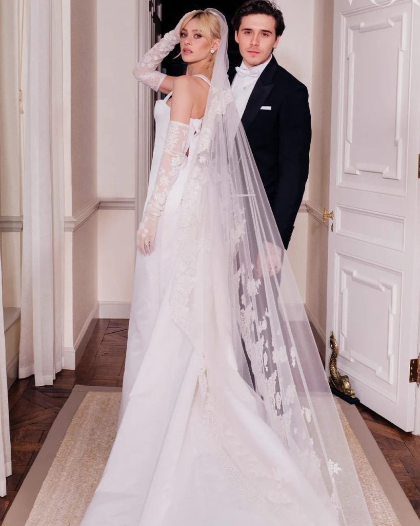 nicola peltz wedding gown