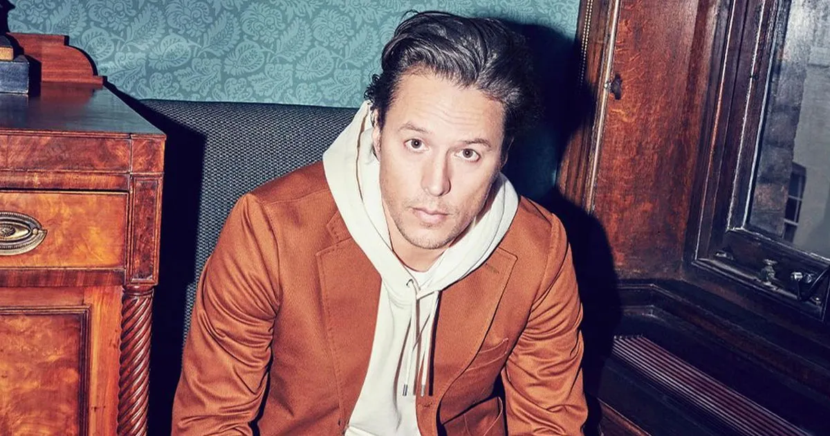 Sutradara James Bond, Cary Fukunaga Diduga Lecehkan Wanita Kembar