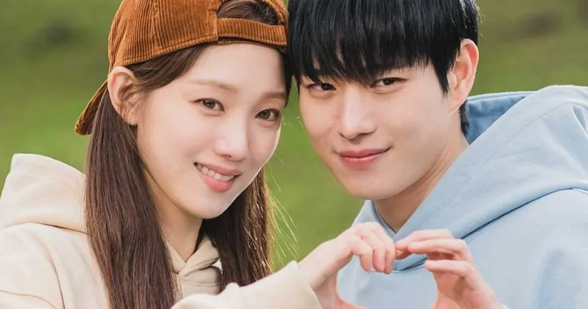 Drama Shooting Stars Tamat, Kim Young Dae dan Lee Sung Kyung Diterpa Isu Kencan