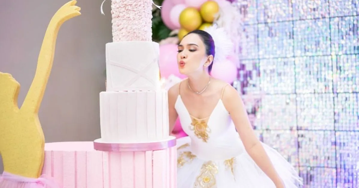 Berasa Sweet Seventeen! Intip Keseruan Ultah Shandy Aulia yang Mirip Balerina