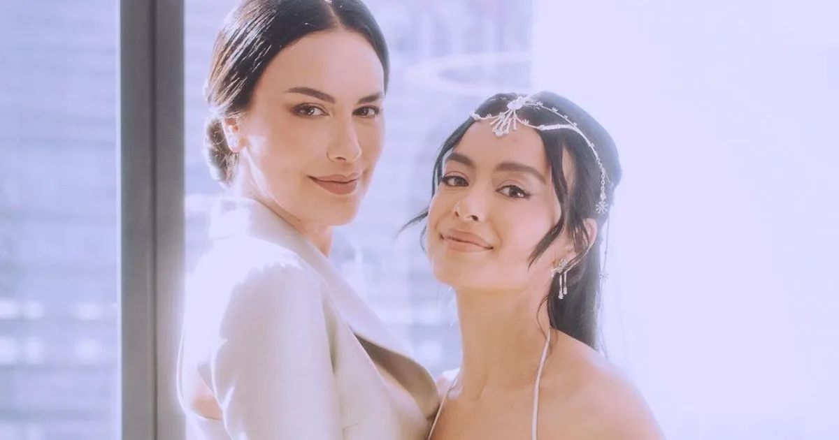7 Potret Menawan Sophia Latjuba di Pernikahan Eva Celia. Kecantikannya Bikin Kaum Hawa Insecure!