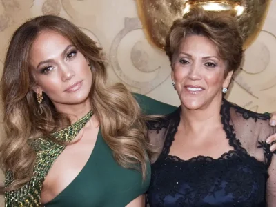 jennifer-lopez-dapat-kekerasan-dari-ibunya