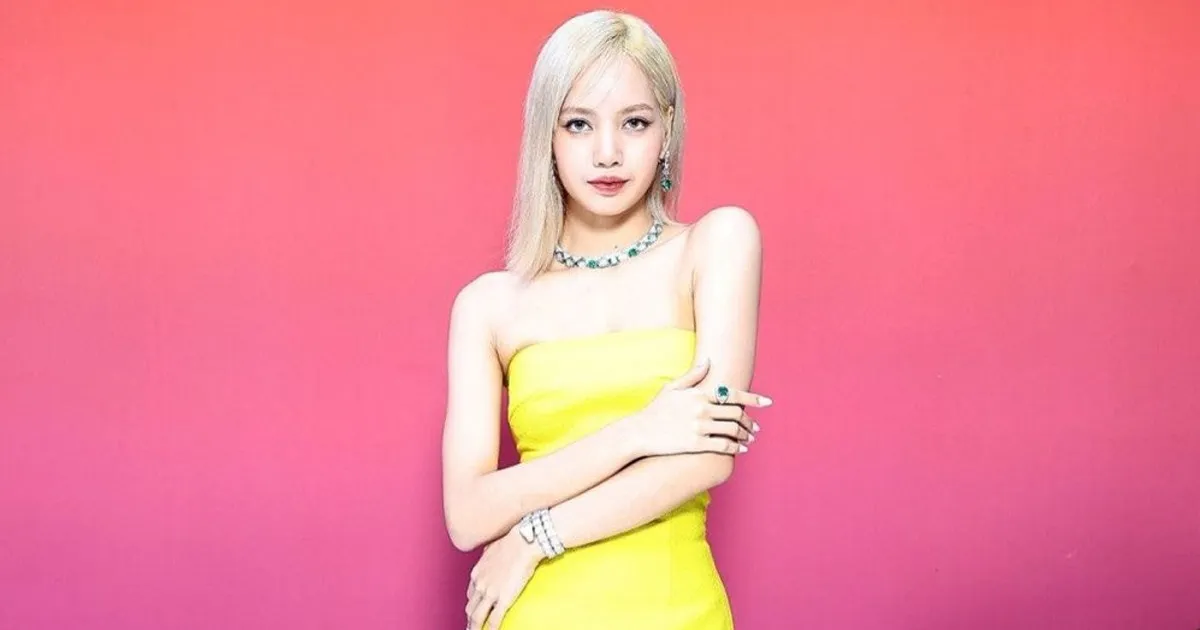Lisa BLACKPINK Rela Hilangkan Poni Asal Dibayar Rp115 Miliar