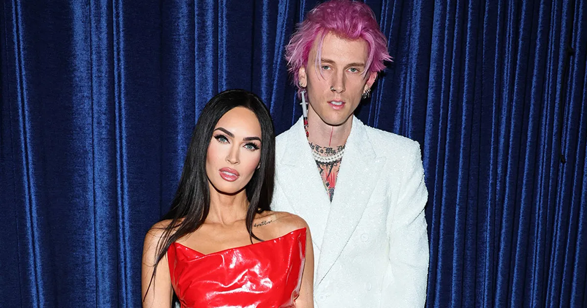 Machine Gun Kelly Ingin Bunuh Diri Saat Telepon dengan Megan Fox
