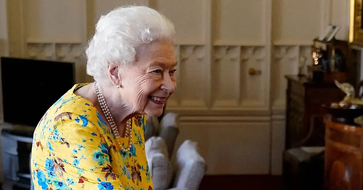 Hair Stylist Stres Gara-Gara Potong Rambut Ratu Elizabeth