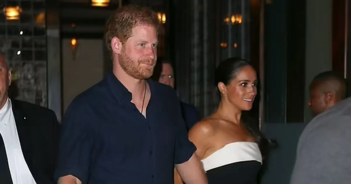 Pangeran Harry dan Meghan Markle Usir Pengunjung Restoran yang Lakukan Ini!