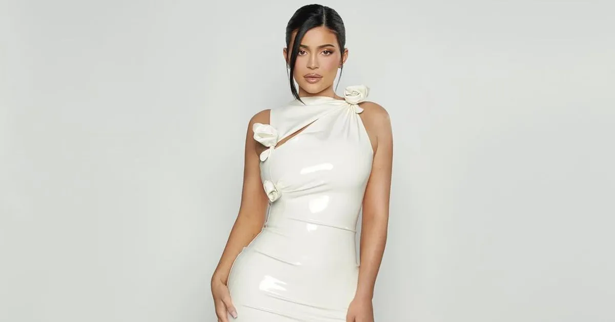 Lab ‘Kylie Cosmetics’ Dicap Jorok, Kylie Jenner Beri Reaksi Tak Terduga