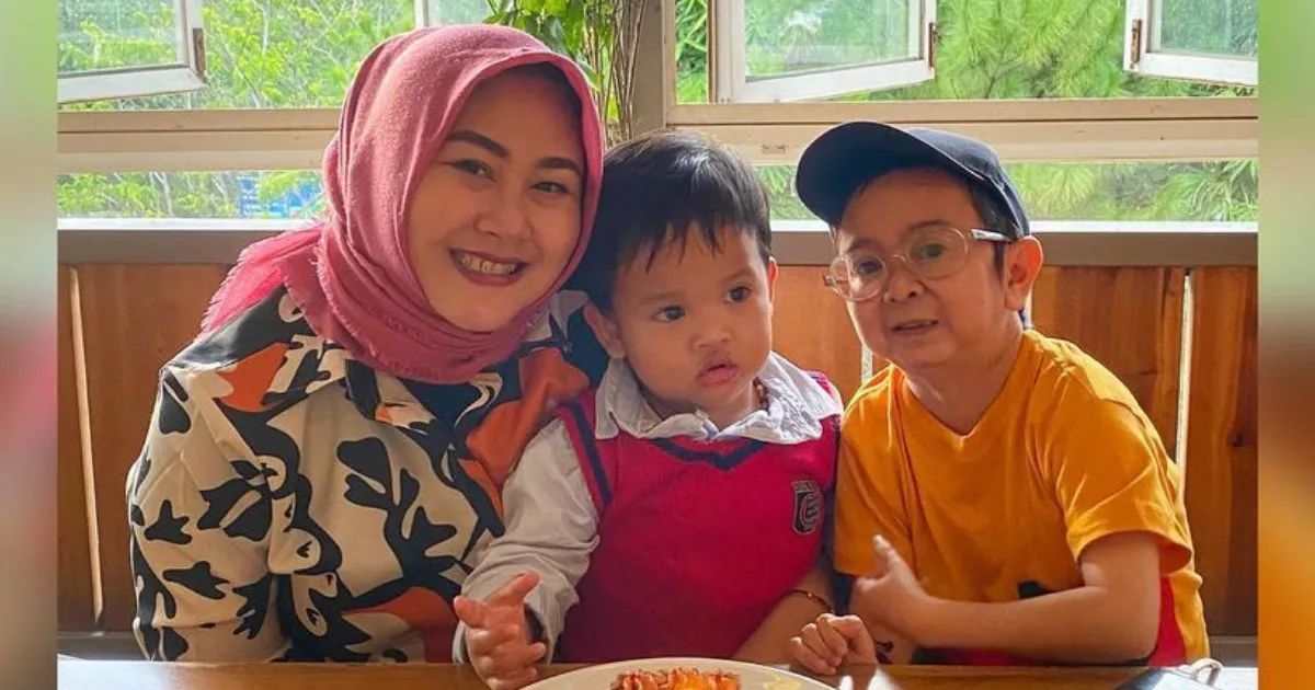 Seminggu Tak Bertemu Anak, Shelvie Hana Nangis Saat Datangi Rumah Daus Mini