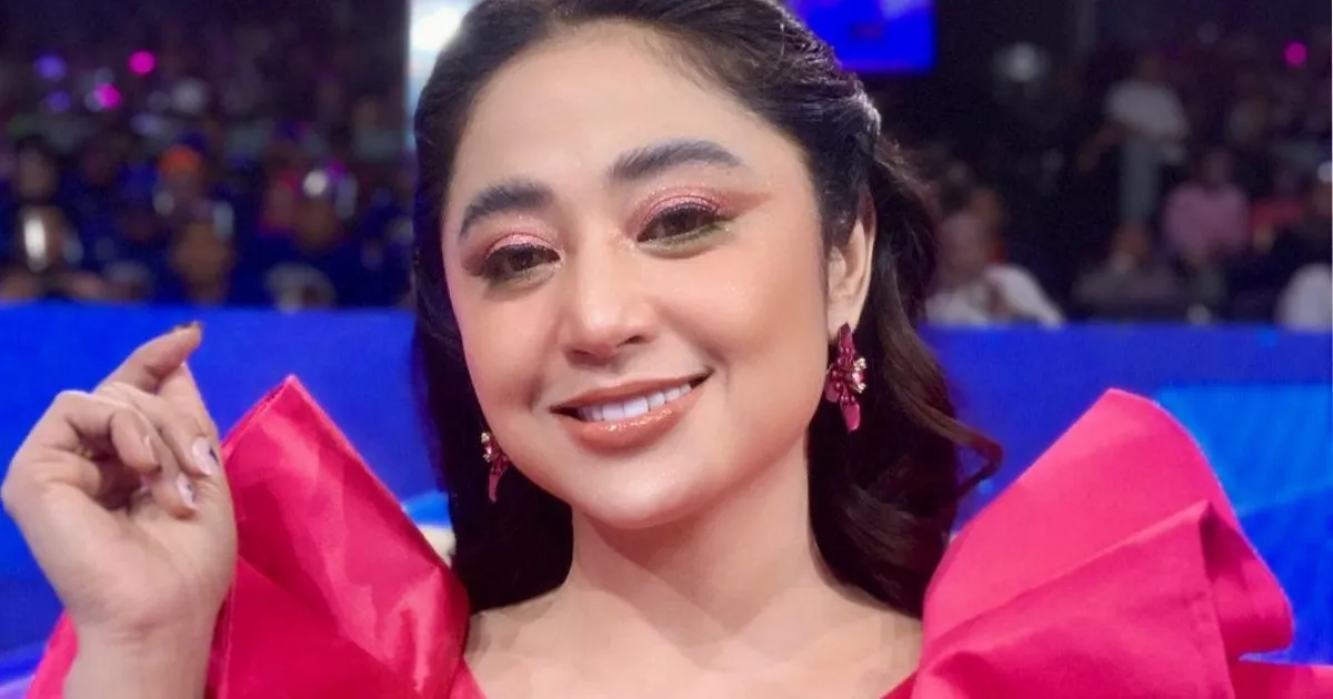 Fakta Menarik Pilot yang Melamar Dewi Perssik, Ternyata Duda Dua Anak