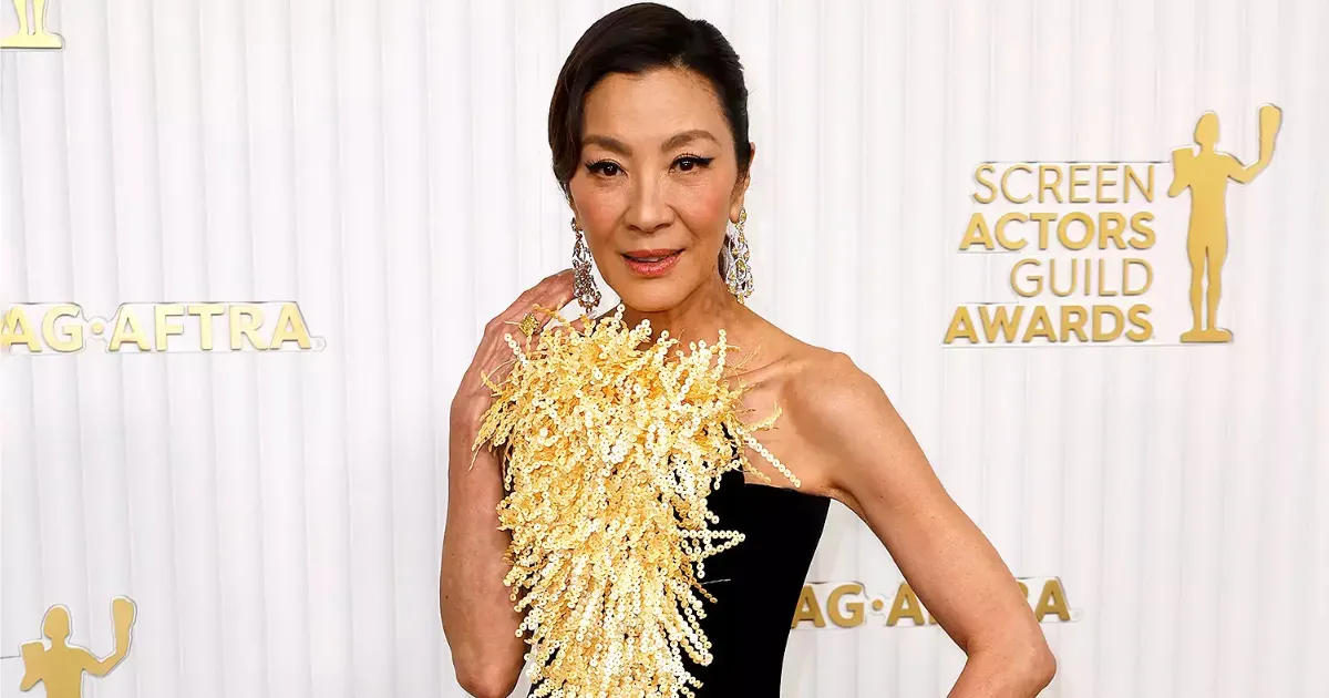 Michelle Yeoh Jadi Aktris Asia Pertama yang Memenangkan Pemeran Utama Terbaik di SAG Awards