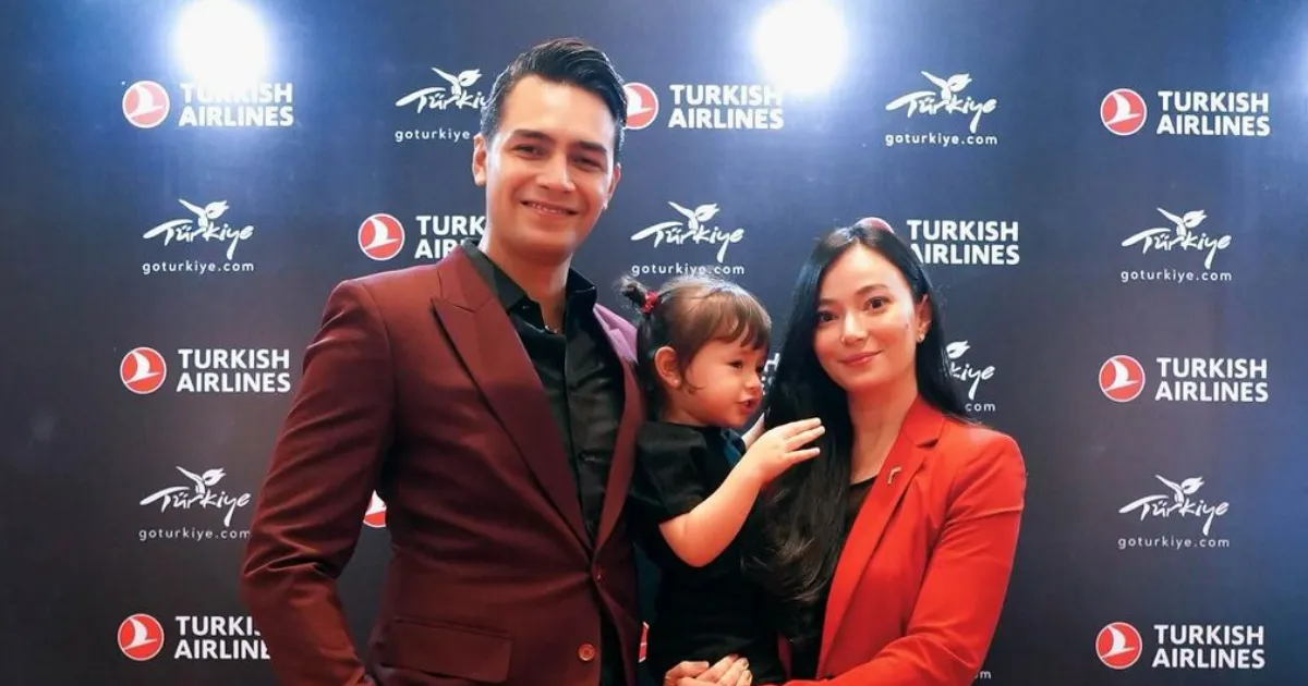 Cara Asmirandah dan Jonas Rivano Kompak Mengasuh Anak