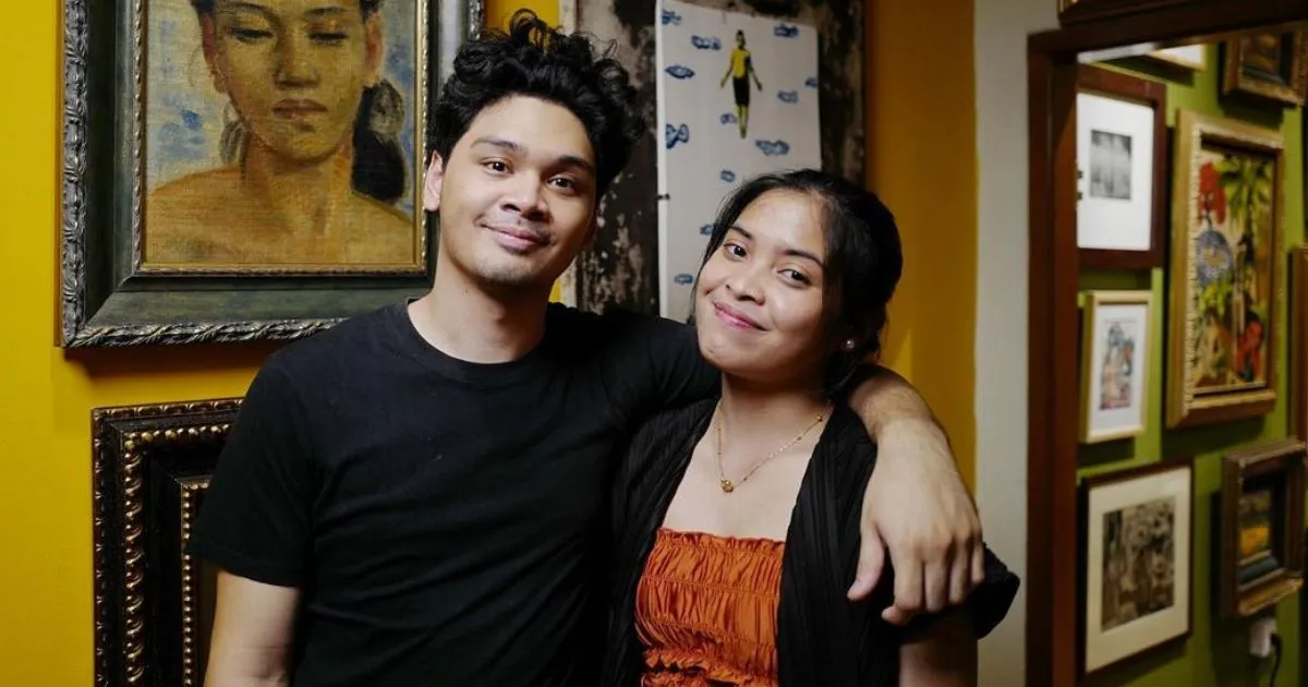 Momen Romantis Mikha Angelo Resmi Melamar Gregoria Mariska