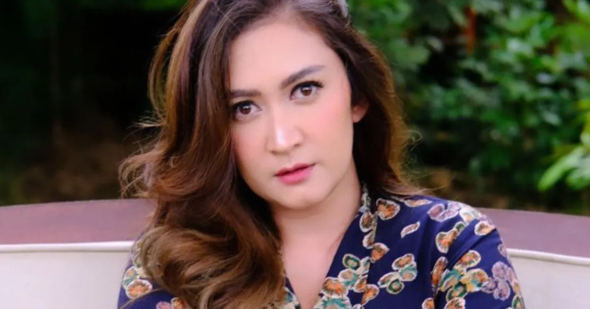 Film Air Mata di Ujung Sajadah Jadi Debut Nafa Urbach Sebagai Produser