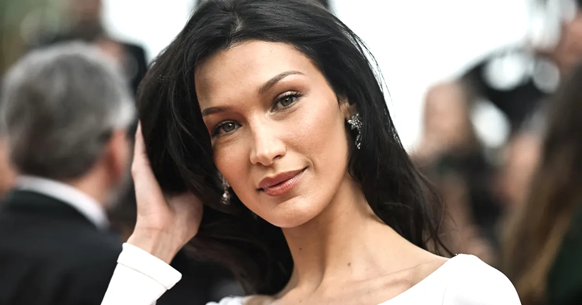 Gebetan Baru Bella Hadid Ternyata Koboi Ganteng