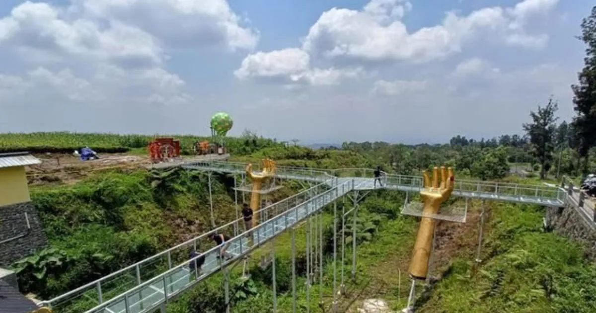 4 Fakta Insiden Pecahnya Jembatan Kaca The Geong Banyumas