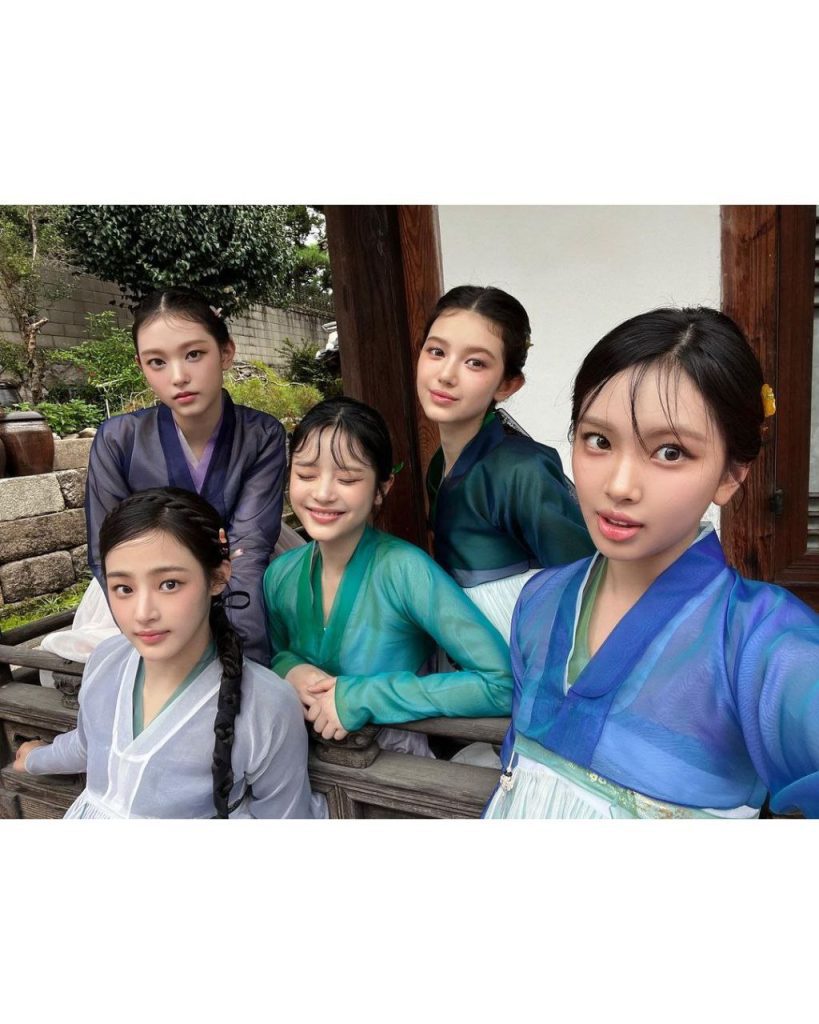 Rayakan Chuseok, 5 Potret Idol K-Pop Saat Kenakan Hanbok