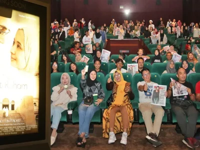 Meriahnya Screening Film Buya Hamka Vol.2 di Surabaya