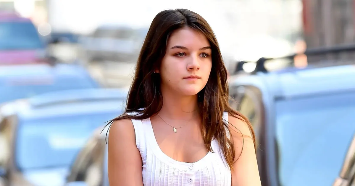 Suri Cruise Jadi Pemeran Utama di Drama Sekolah, Siap Ikuti Jejak Ortu?