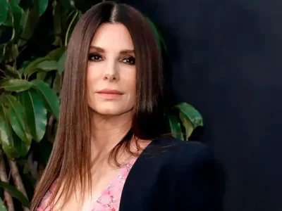 Sandra Bullock Tabur Abu Kekasih