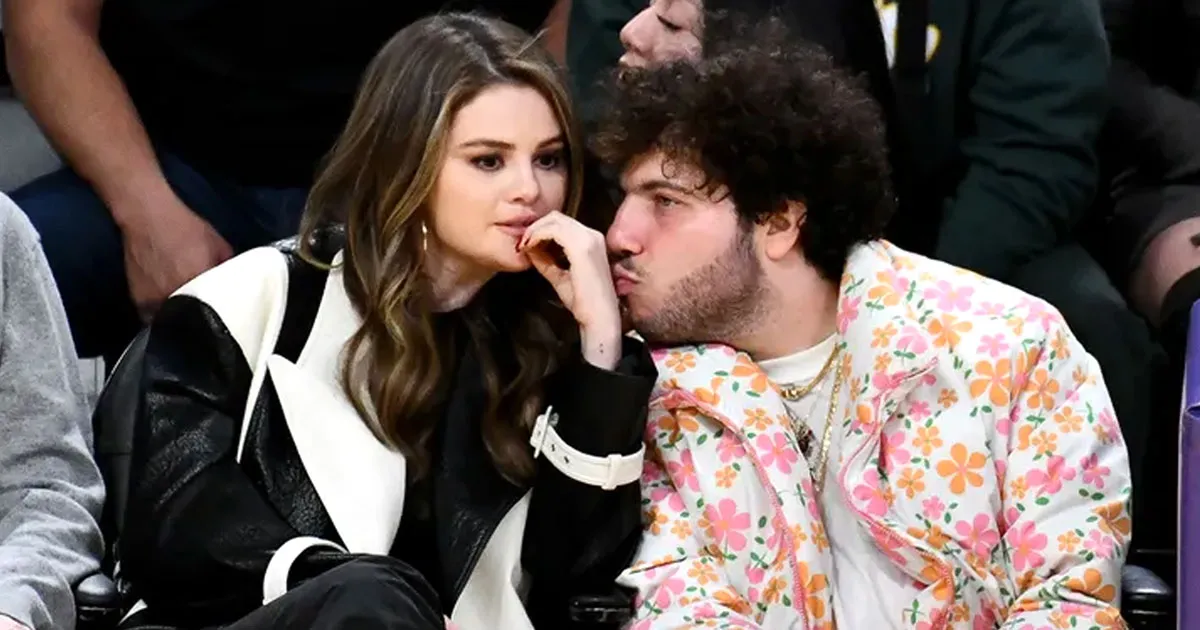 Selena Gomez dan Benny Blanco Akhirnya Pamer Kemesraan ke Publik