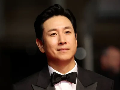 Agensi Ancam Oknum Penyebar Rumor Jahat Mendiang Lee Sun Kyun