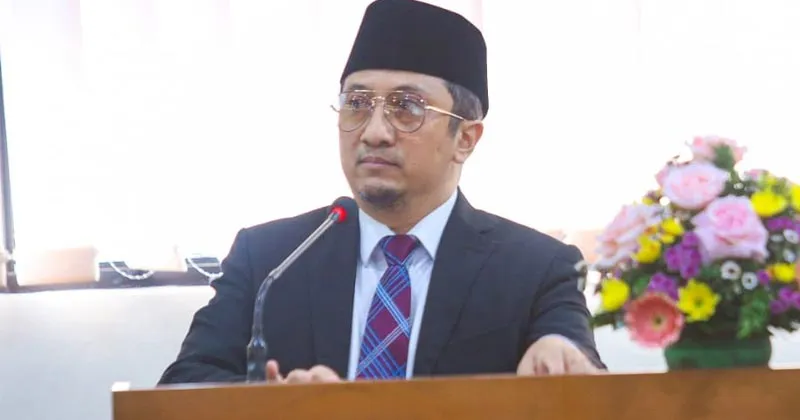 Jalan Panjang Ustaz Yusuf Mansur Raih Gelar Doktor Ilmu Ekonomi