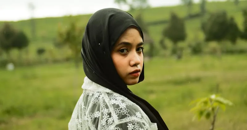 Hanin Dhiya Tak Lagi Galau di Lagu ‘Semoga, Selamanya’