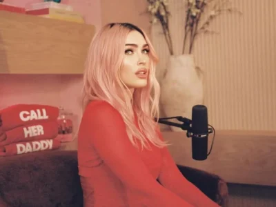 Megan Fox blak-blakan soal operasi plastik pembesaran payudara. (Foto: Instagram @meganfox)