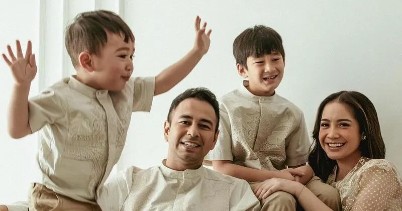 Rayyanza Ikut Syuting, Program SauRans Raffi Ahmad Disetop