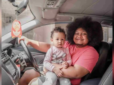 Babe Cabita bersama anak sulungnya, Bambino Aleki. (Foto: Instagram @babecabiita)
