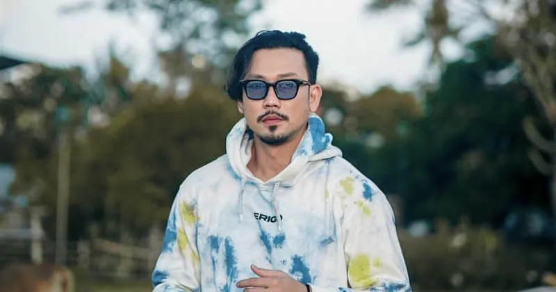Denny Sumargo Kesal Dikaitkan dengan Sandra Dewi