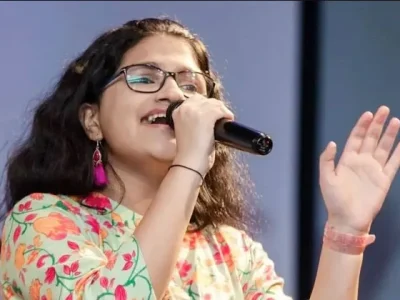 Remaja India raih rekor dunia menyanyi dalam 140 Bahasa. Foto: Dok. Instagram @suchethasatish