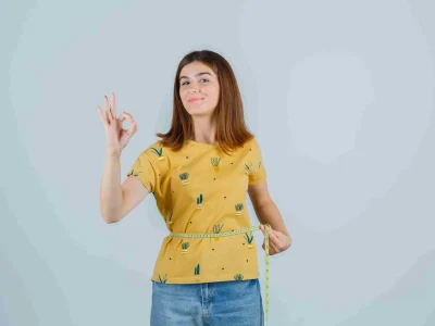 Ilustrasi tips mengecilkan lingkar pinggang dan perut. (Foto: Freepik)