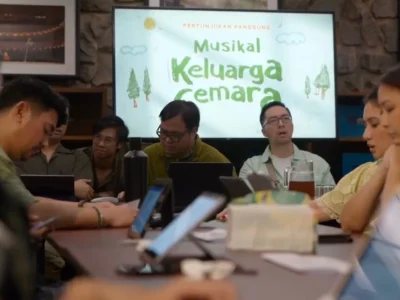 Keluarga Cemara debut di pertunjukkan teater musikal. (Foto: Instagram @musikalkeluargacemara)