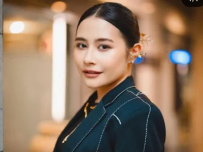 Prilly Latuconsina diamanahi jadi Ketua Pelaksana Pestival Film Indonesia. (Foto: Instagram @prillylatuconsina)