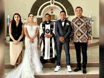 Potret pernikahan Bharada Richard Eliezer dan Ling Ling. (Foto: Instagram @ronnytalapessy)