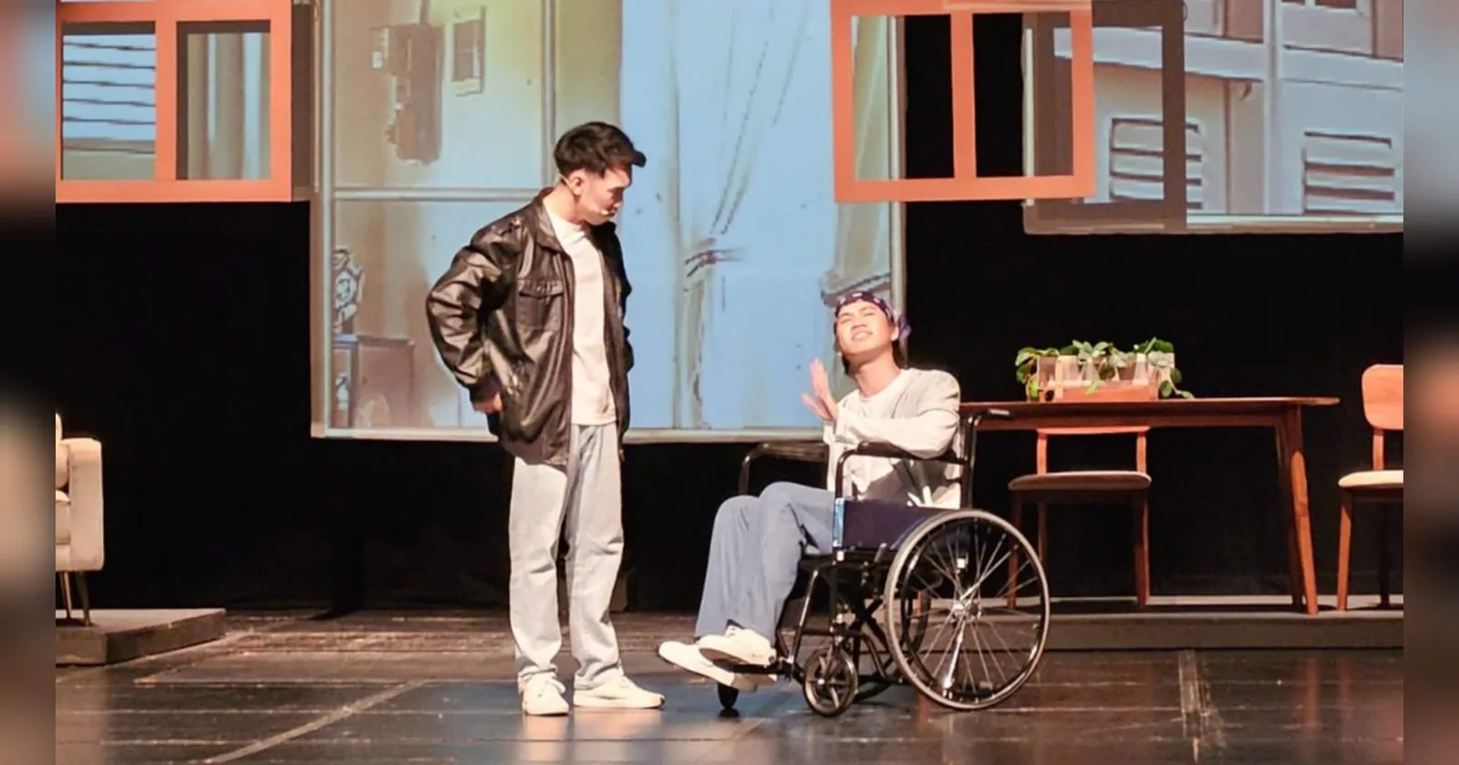 Pertunjukan Teater Musikal Untuk Para Pejuang kanker