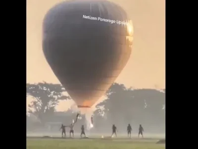 Kejadian balon udara meledak sebelum diterbangkan di Ponorogo, JawaTimur. Foto : Istimewa