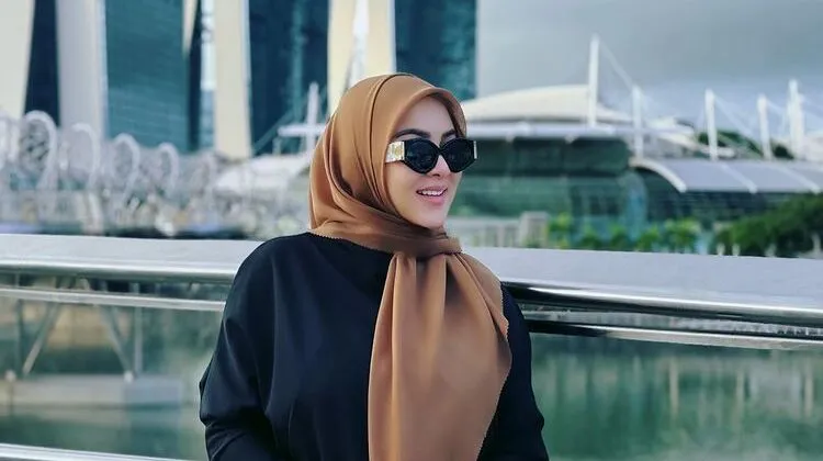 Hamil di Usia 40 Tahun ke Atas Seperti Syahrini, Butuh Perhatian Ekstra