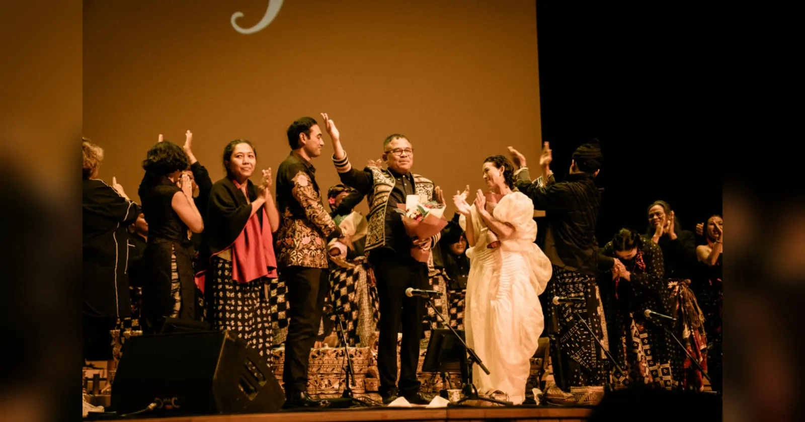 Film Bisu Samsara Karya Garin Nugroho Tuai Pujian di Singapura