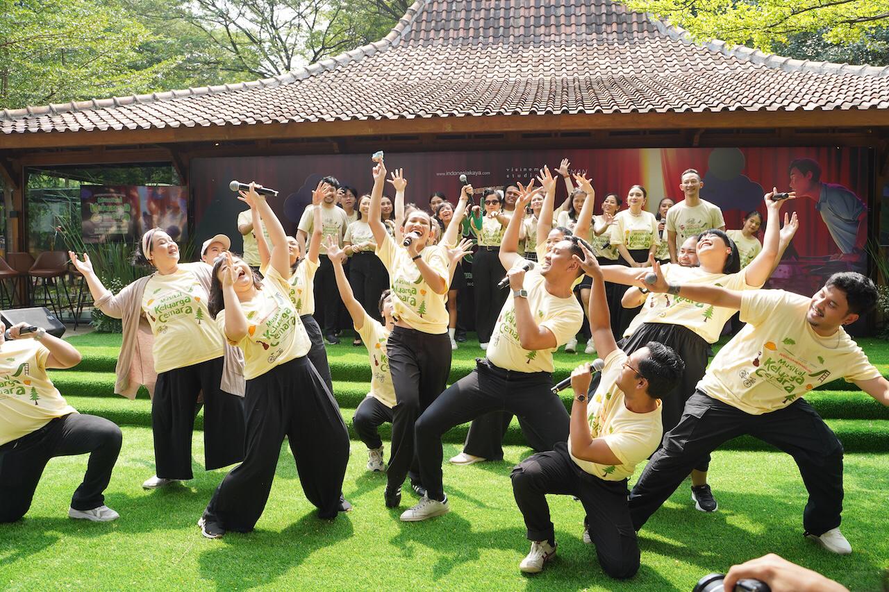 Para pemain teater musikal Keluarga Cemara. (Foto: Naomi/Nyata) 