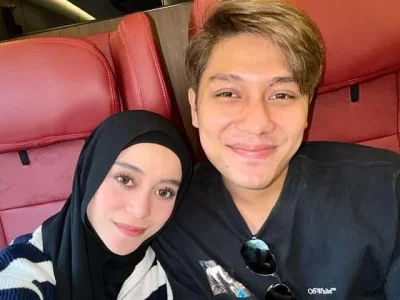 TAK TERIMA DITUDUH: Rizky Billar (kanan) membalas komentar negatif netizen. Foto : Instagram/rizkybillar