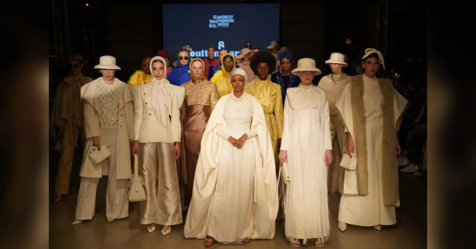 Jenama Lokal Indonesia Gandeng Model Dunia Halima Aden