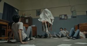 Salah satu adegan dalam film Malam Pencabut Nyawa. (Foto: Youtube Cinema 21)