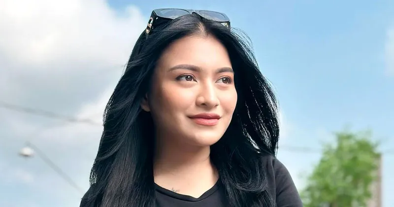 Absen di Pernikahan Rizky Febian, Nathalie Holscher Minta Maaf